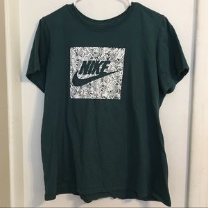 💜Green Nike shirt